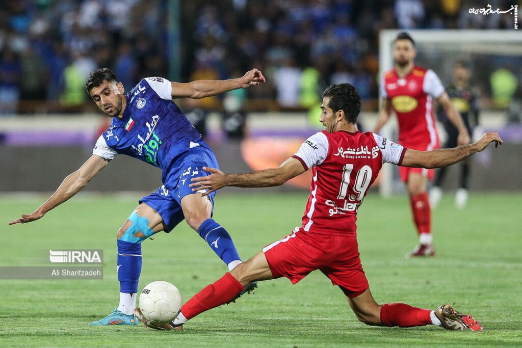 مسئول کمیته مسابقات سازمان لیگ فوتبال از برگزاری دیدار رفت دربی در اواخر آذر یا اوایل آبان خبر داد. مسئول کمیته مسابقات سازمان لیگ فوتبال از برگزاری دیدار رفت دربی در اواخر آذر یا اوایل آبان خبر داد.