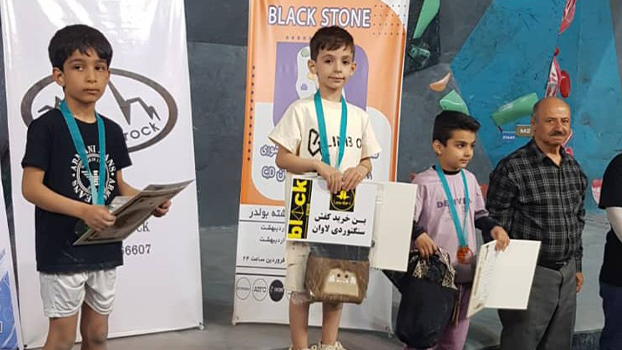 سنگ‌نورد نونهال میاندوآبی در مسابقات کشوری طلایی شد