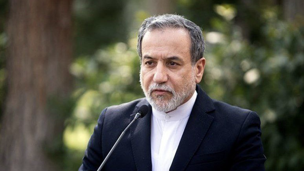 عراقچی: به هر تهاجم احتمالی پاسخ محکم می‌دهیم