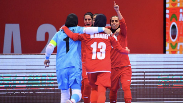 صعود لحظه آخری فوتسال زنان ایران به نیمه‌نهایی آسیا