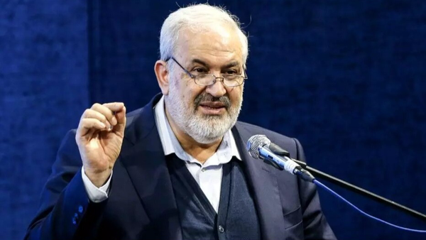 وزیر نیرو: تلاش می‌کنیم که قطعی برق شب کم شود