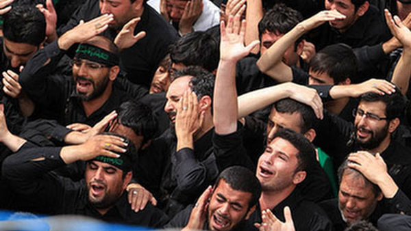 آیا لطمه‌زدن در عزاداری ثواب دارد؟