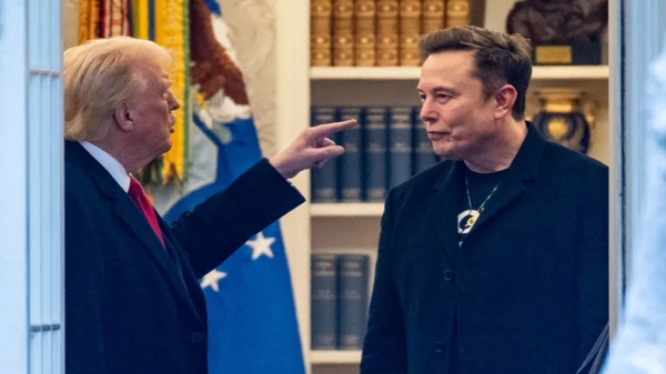 ترامپ زیر پای ماسک را خالی کرد