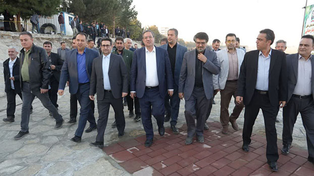 بازدید استاندار آذربایجان‌غربی از پروژه ساماندهی و زیباسازی ساحل زرینه‌رود