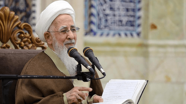 آیتالله جوادی آملی: غفلت در برابر دشمن را به حداقل برسانیم آیتالله جوادی آملی: غفلت در برابر دشمن را به حداقل برسانیم